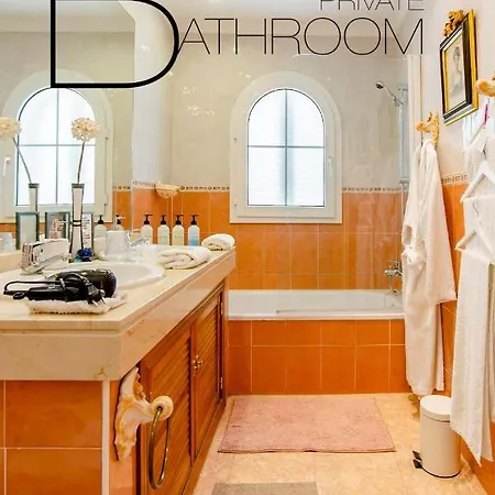 홈스테이 Z&ole 토레몰리노스